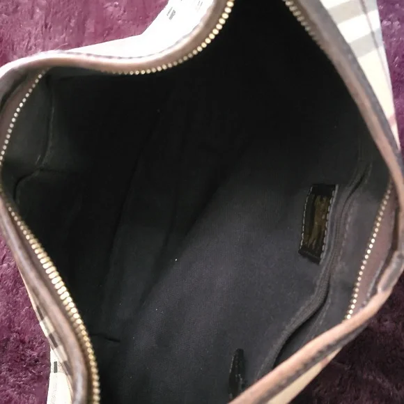 Burberry Tan Plaid Women's Bag - Picture 6 of 15